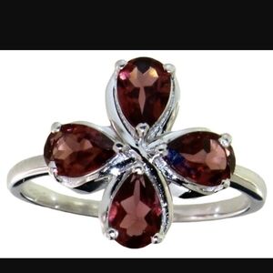 Elegant Silver and Red Gemstone Ring